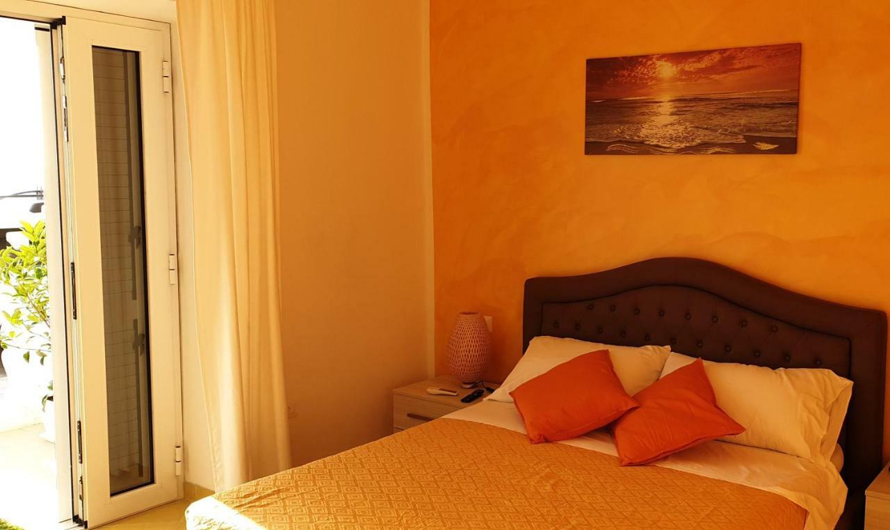 A Un Passo Dal Mare Bed & Breakfast Agropoli Dış mekan fotoğraf