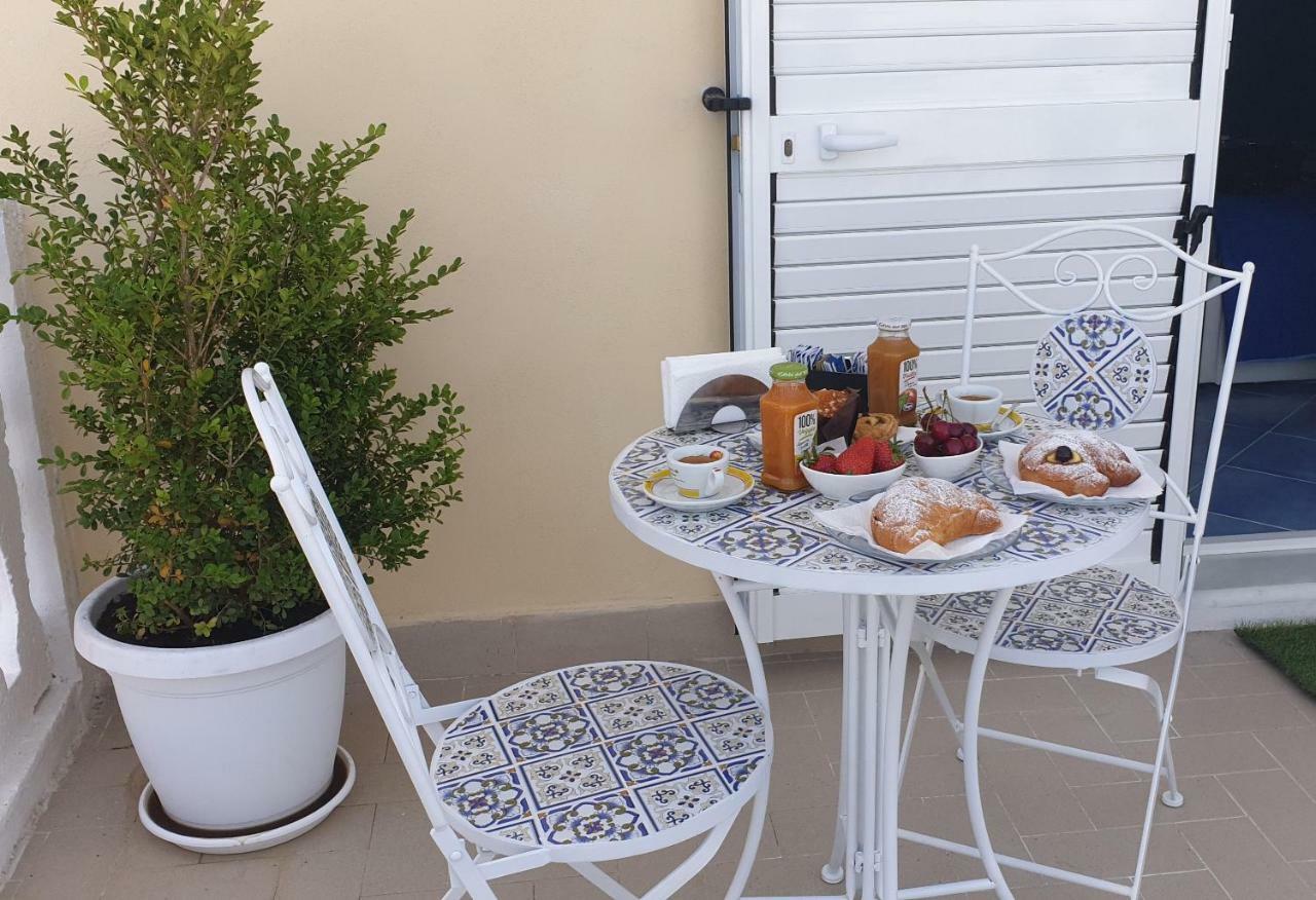 A Un Passo Dal Mare Bed & Breakfast Agropoli Dış mekan fotoğraf